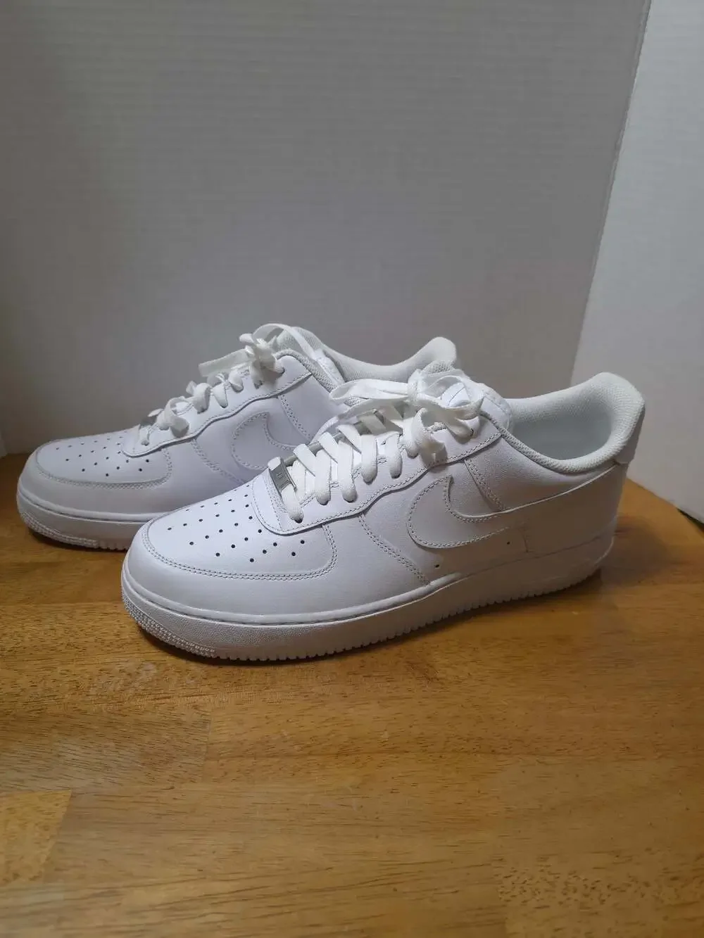 Nike Air Force 1 '07 Triple White Low-Top Sneakers